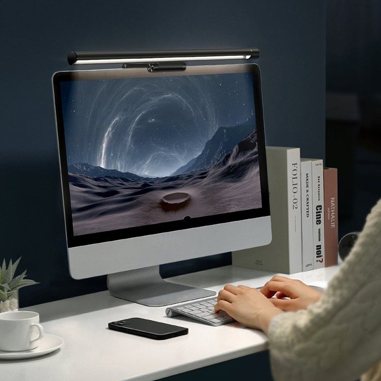 Baseus i-wok Series USB Asymmetric Light Source Screen Hanging Light Fighting Pro - DGIWK-P01- 1 Year Warranty - Image 2